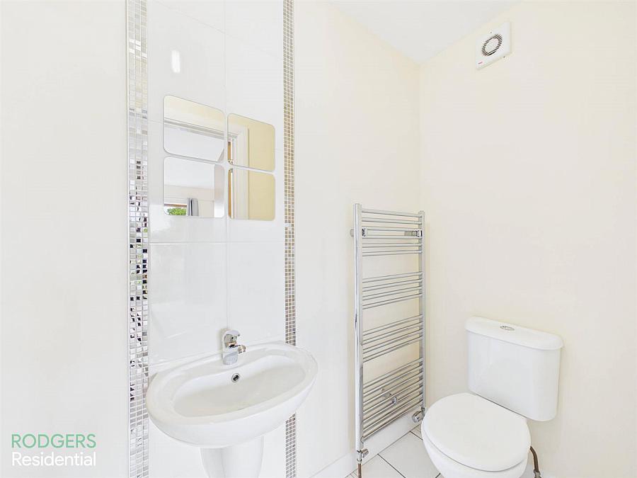 1 Redburn Court