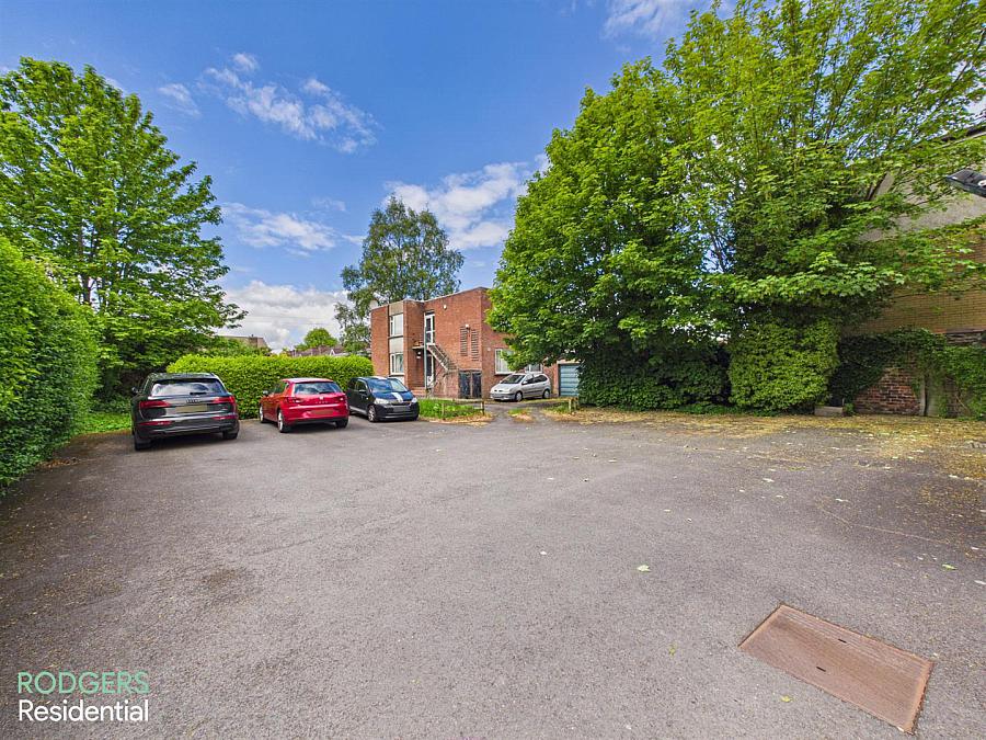 Flat 3, 23 Knock Road
