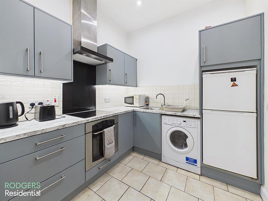 Flat 3, 23 Knock Road