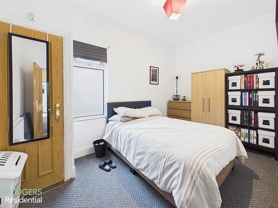 Flat 3, 23 Knock Road