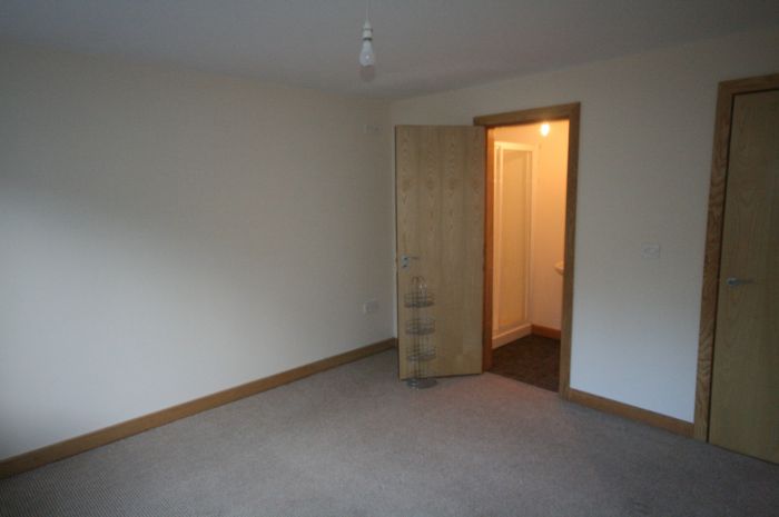 17 Village Court