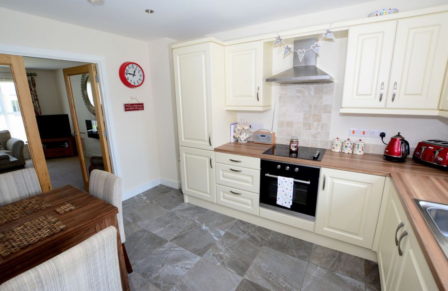 10 Drumford Meadow