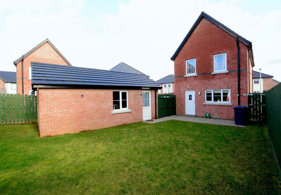 10 Drumford Meadow