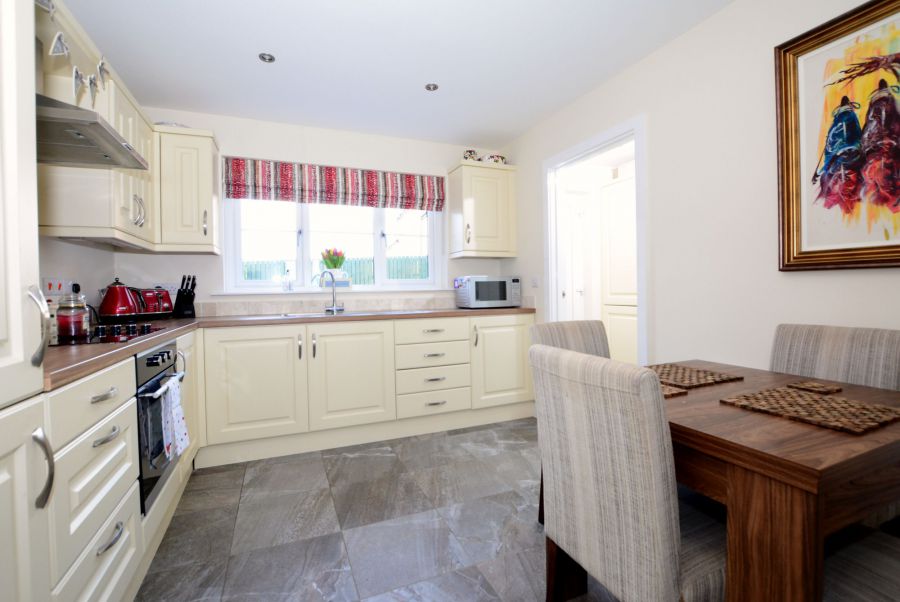 10 Drumford Meadow