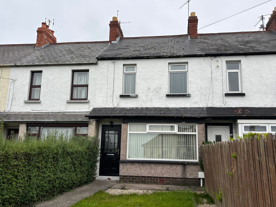 105 Tandragee Road,Portadown, BT62 3BP 105 Tandragee Road,Portadown, BT62 3BP