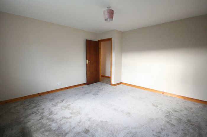12 Lurgan Road