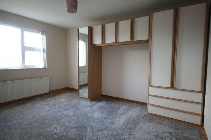 12 Lurgan Road