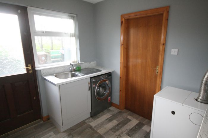 12 Lurgan Road