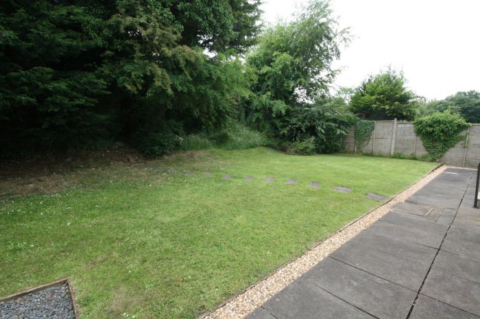 10 Helens Park