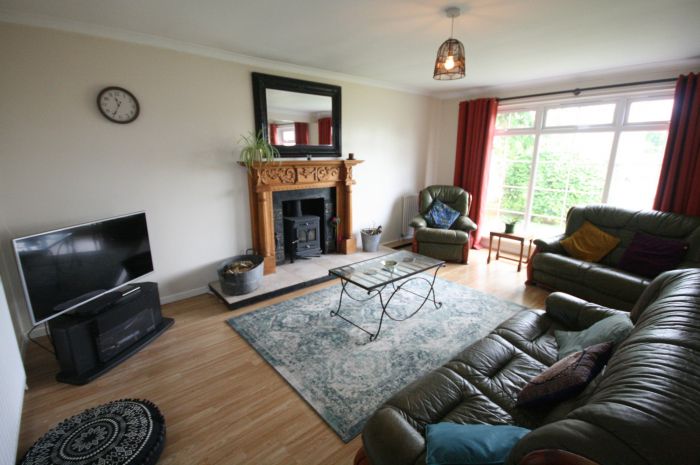 10 Helens Park
