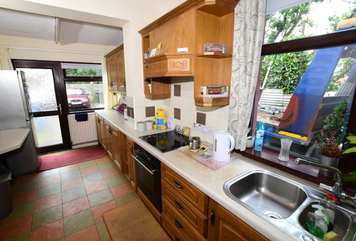 40 Saintfield Road