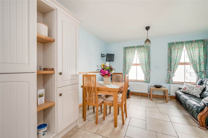 Flatfield Clocktower Cottages, Cottage 1, 71 Lany Road Flatfield Clocktower Cottages, Cottage 1, 71 Lany Road