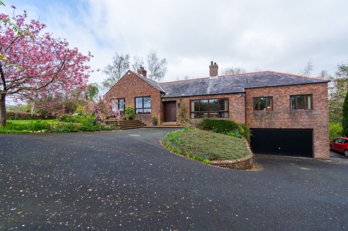 12 Taughblane Road