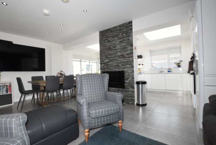 10 Trummery Heights