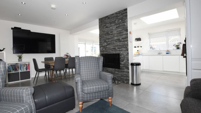 10 Trummery Heights