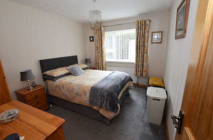 1 Ashcroft Close