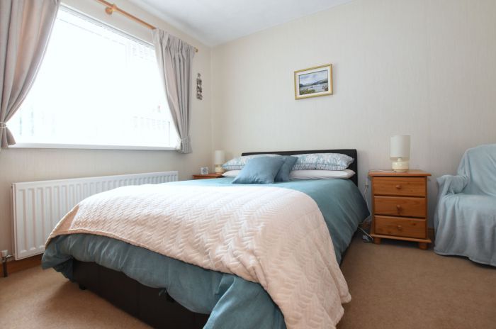 1 Ashcroft Close