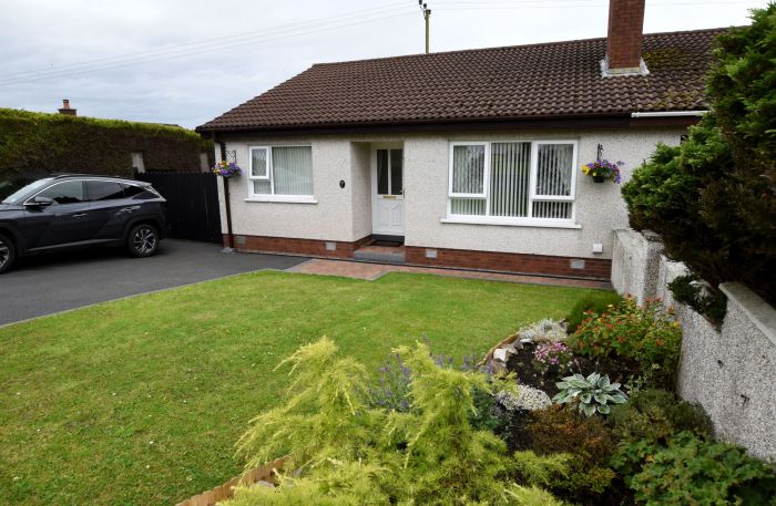 1 Ashcroft Close