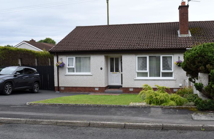 1 Ashcroft Close