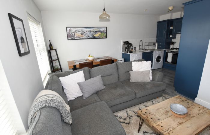 3 Rockfield Court