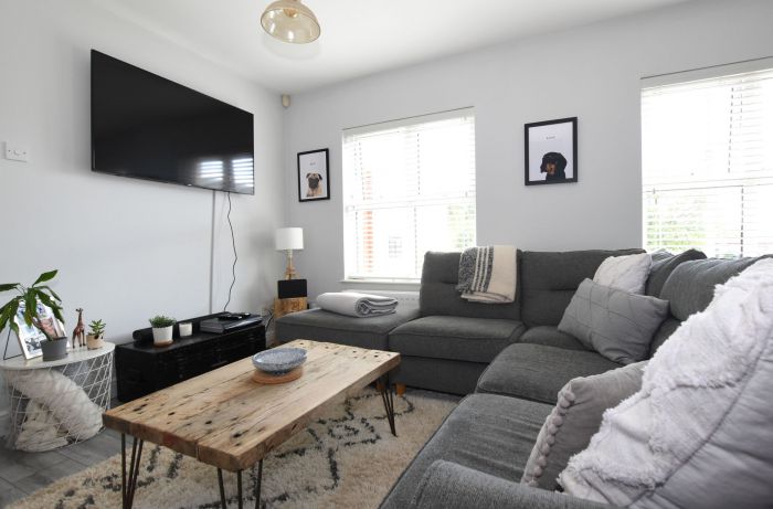 3 Rockfield Court