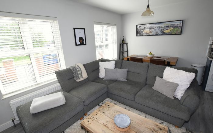 3 Rockfield Court