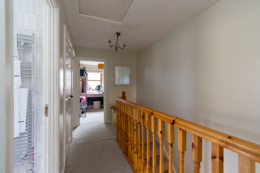 20 Laurelwood