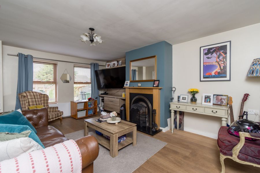 20 Laurelwood
