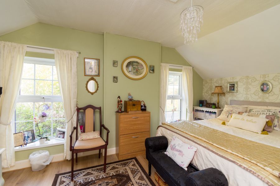 April Cottage 161 Moira Road