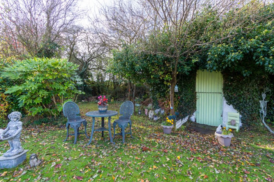 April Cottage 161 Moira Road