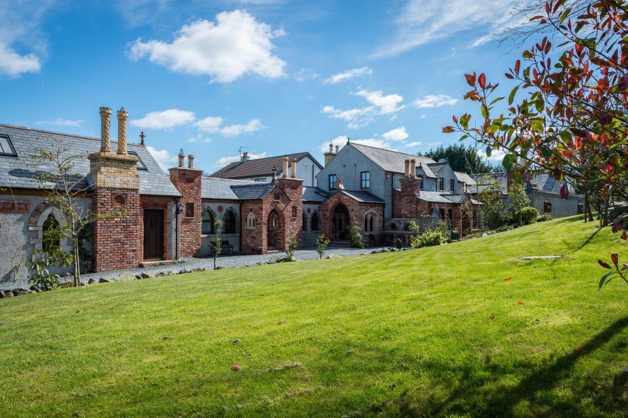 27 Cluntagh Road