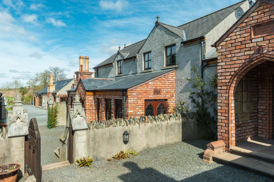 27 Cluntagh Road
