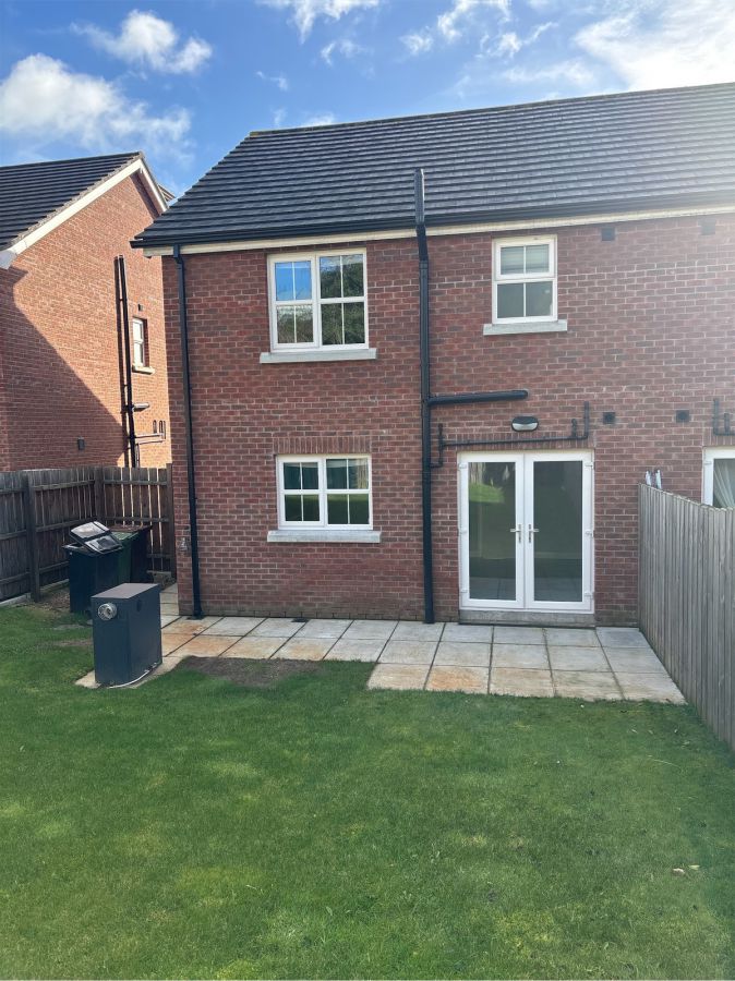 27 Limestone Meadow Crescent