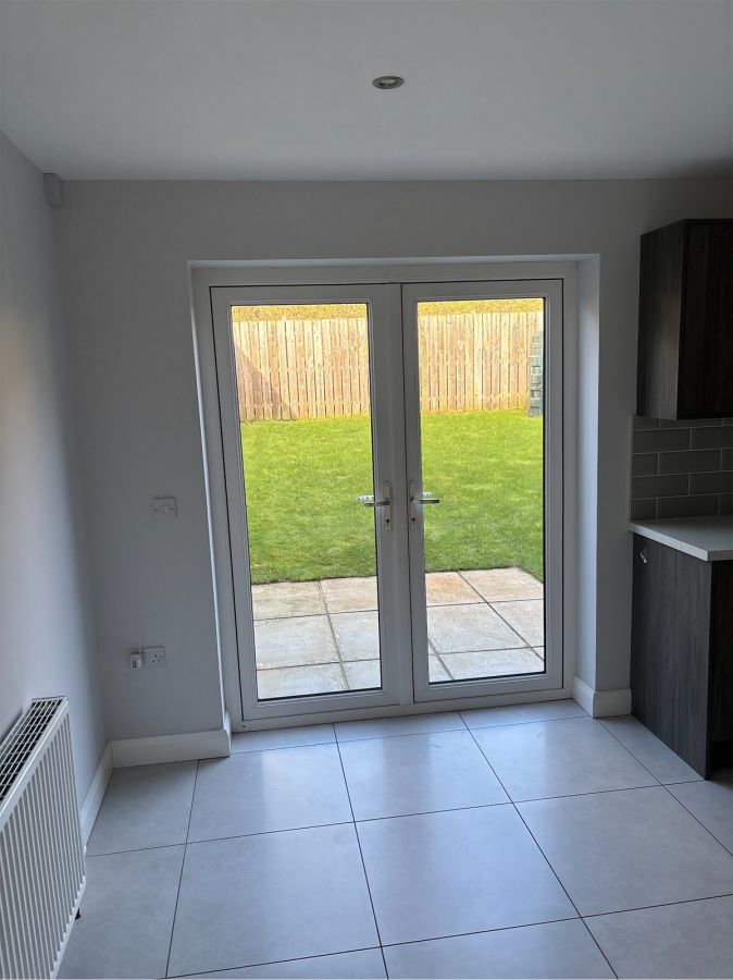 27 Limestone Meadow Crescent