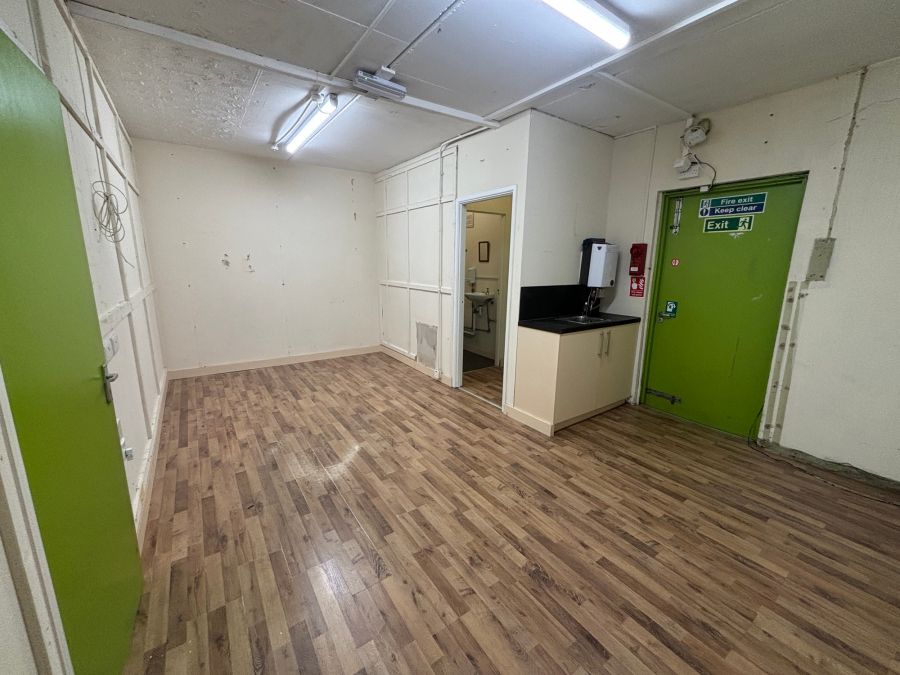 Retail Unit, 191 Kingsway
