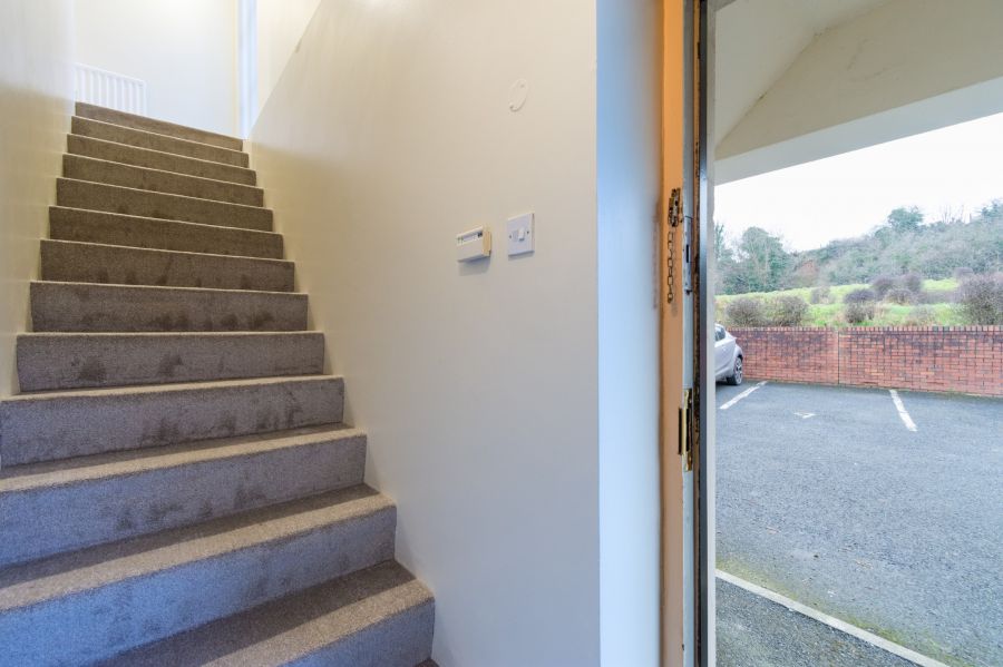 5 Rockfield Court