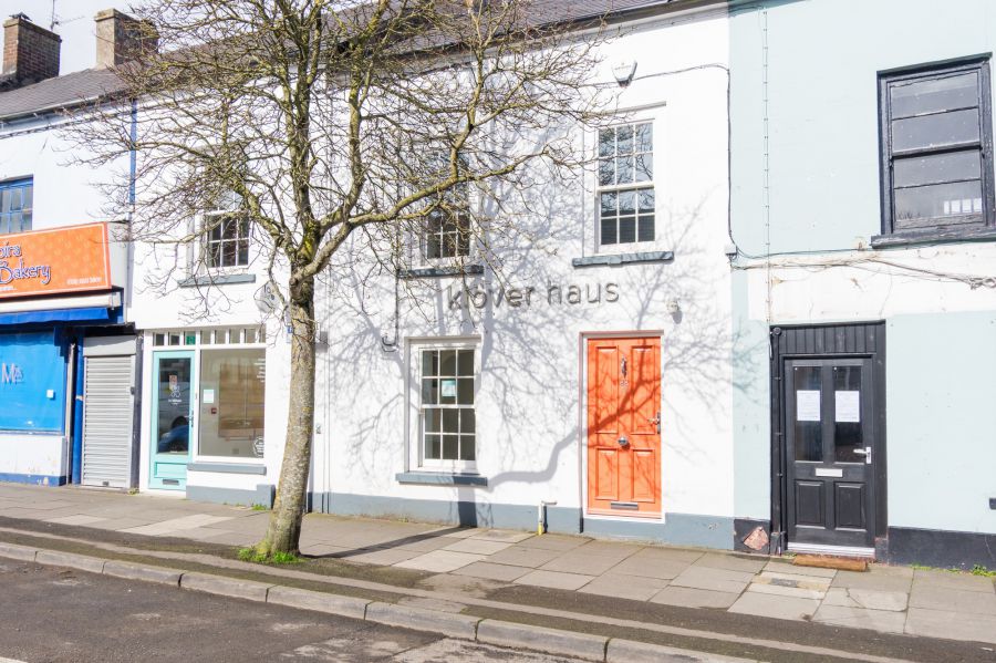Fabulous Modern Retail Unit, 92a Main Street