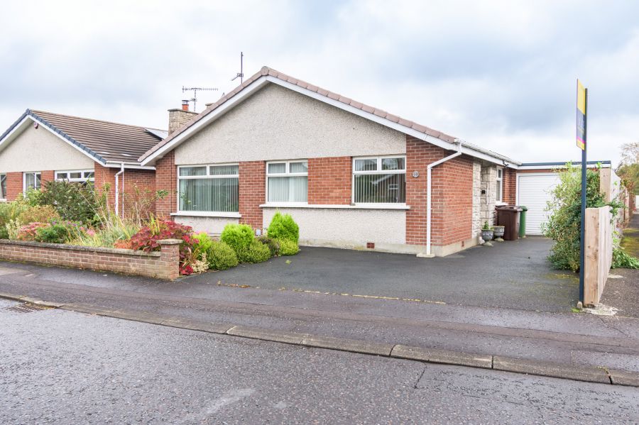 14 Beechwood Park