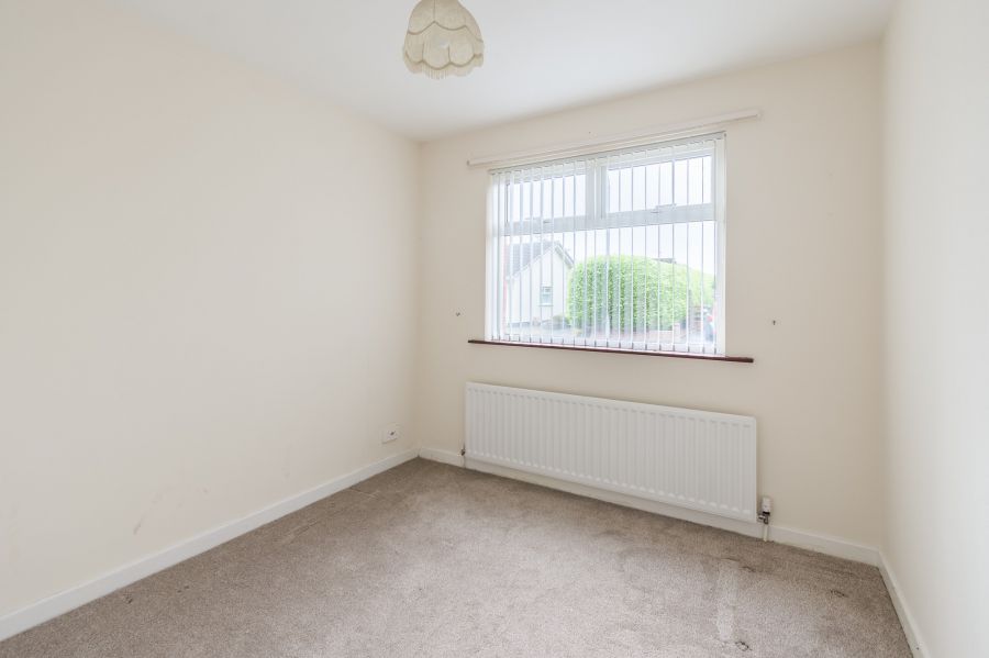 14 Beechwood Park