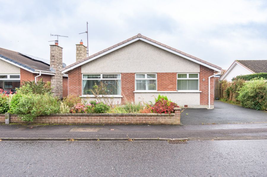 14 Beechwood Park