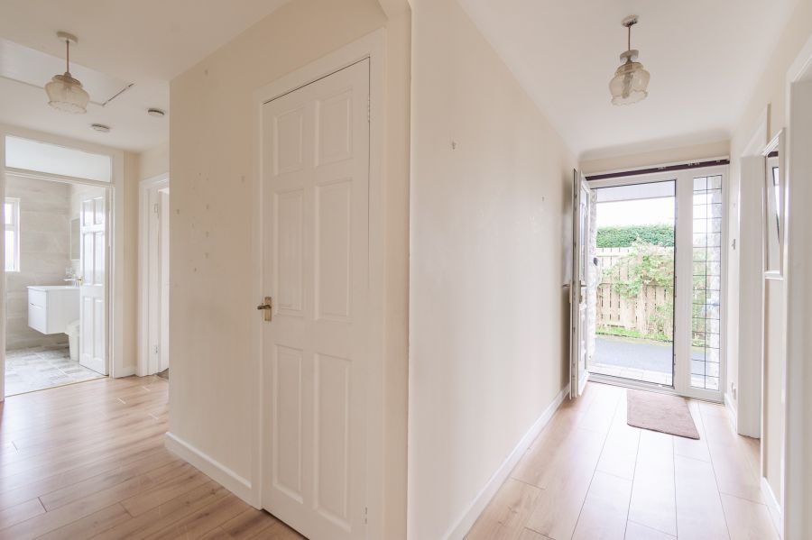 14 Beechwood Park