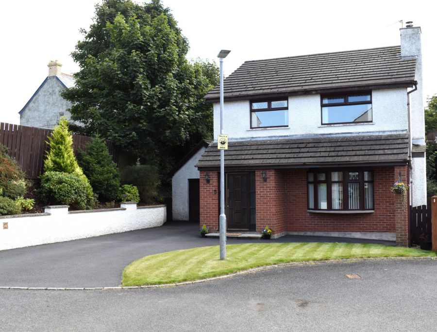 16 Ashvale Heights