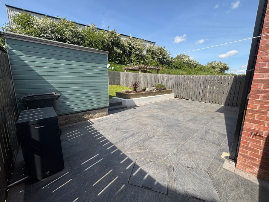 37 Limestone Meadow Crescent