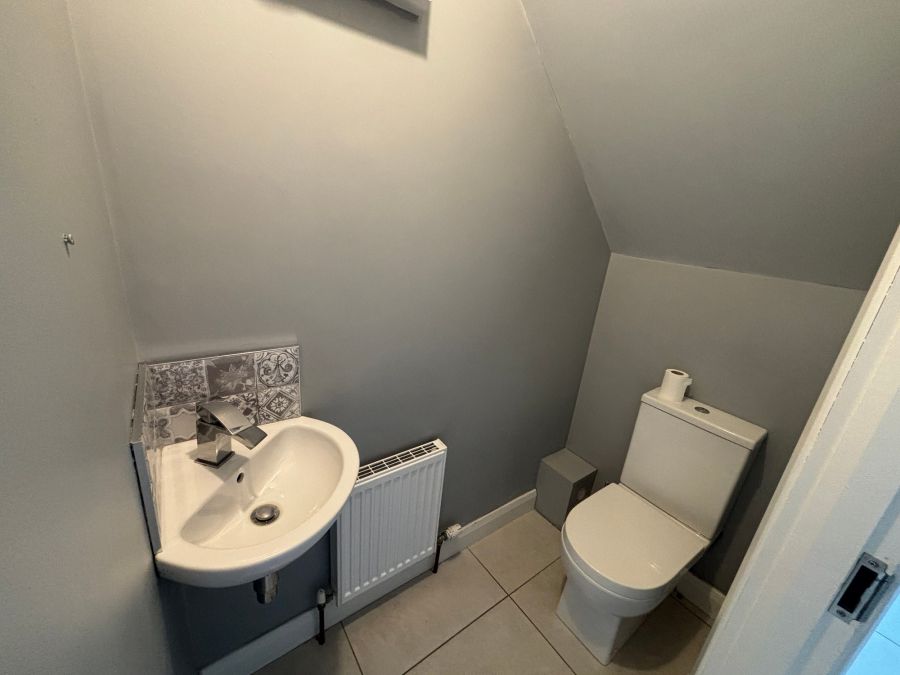 37 Limestone Meadow Crescent