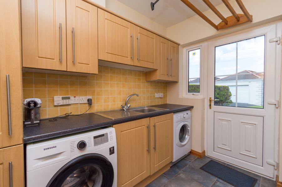 1 Broughmore Mews