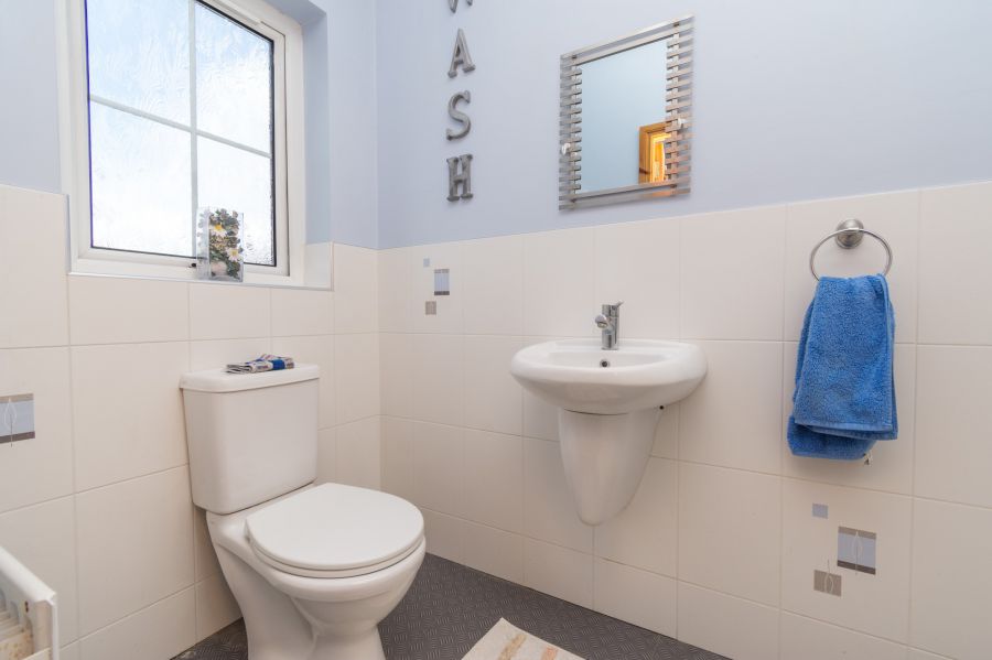 1 Broughmore Mews