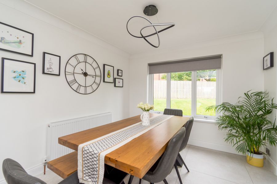 6 Waringfield Crescent