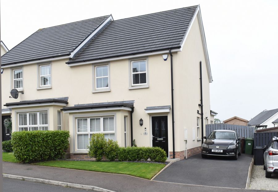8 Ayrshire Manor