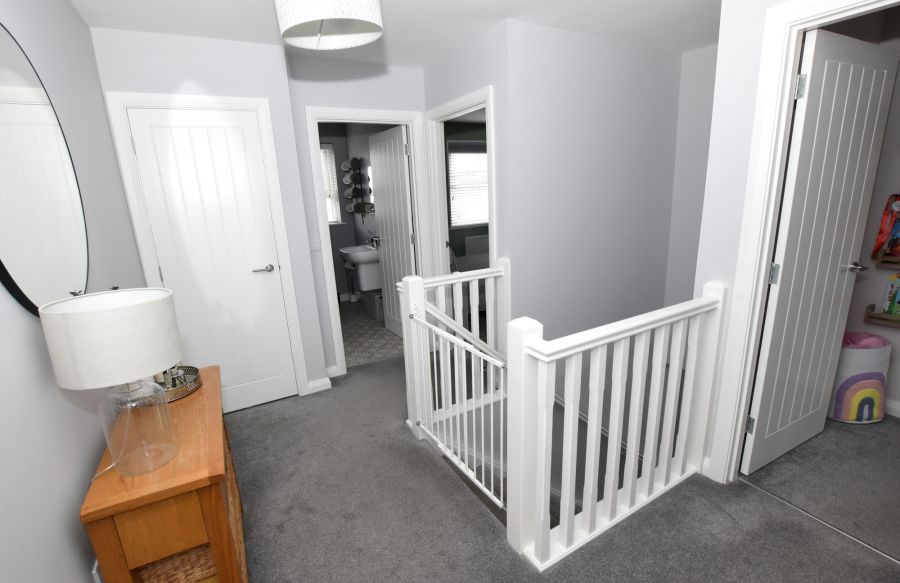 8 Ayrshire Manor