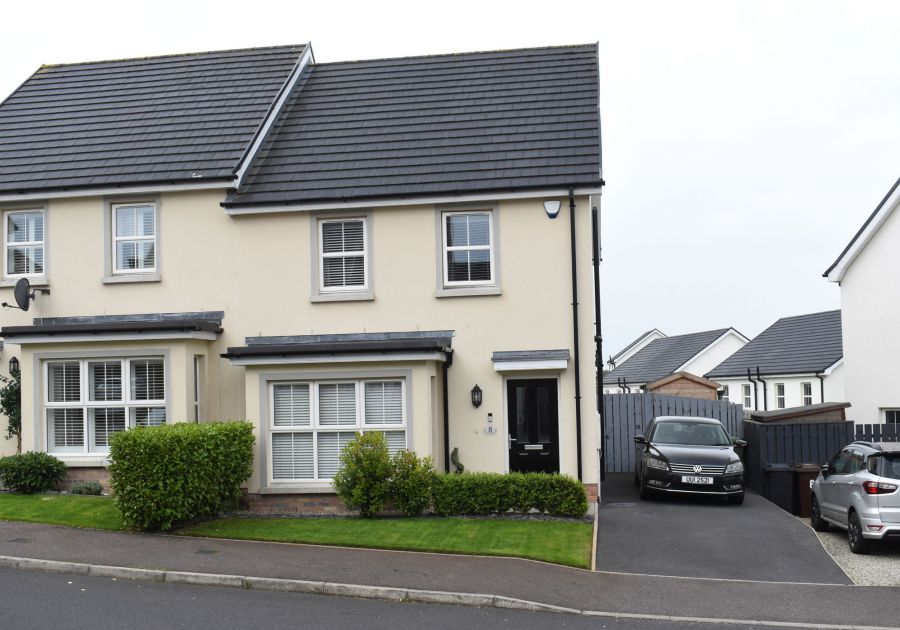 8 Ayrshire Manor